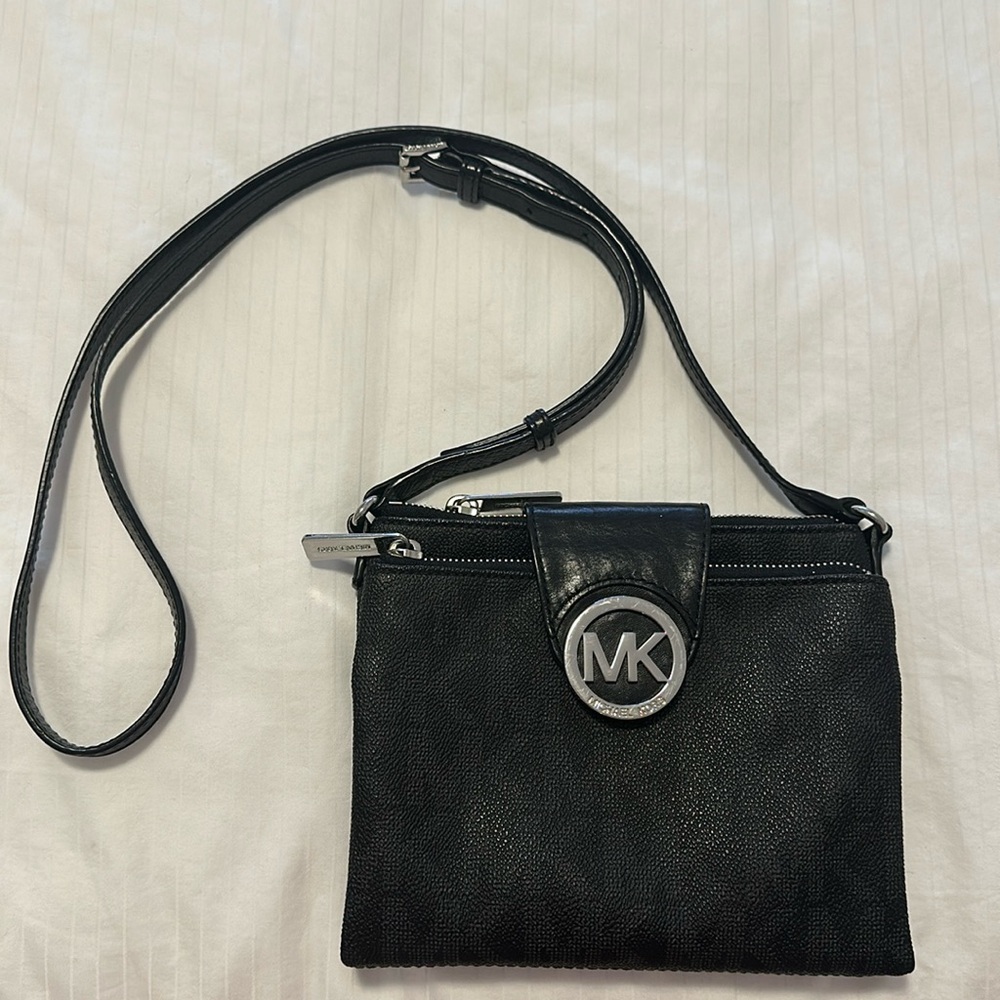 Black crossbody bag
